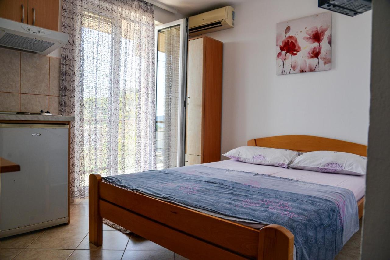 Guest House Ivana Тиват Экстерьер фото