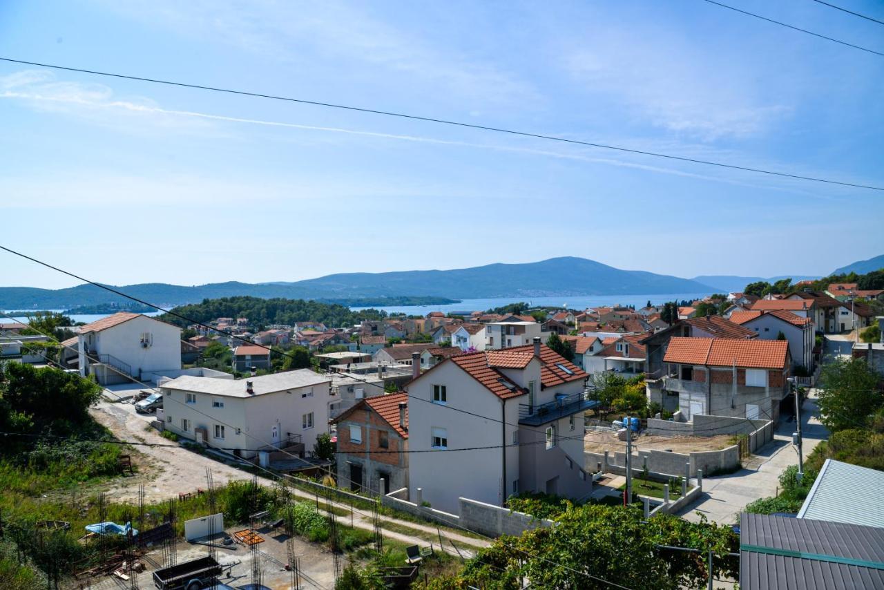 Guest House Ivana Тиват Экстерьер фото