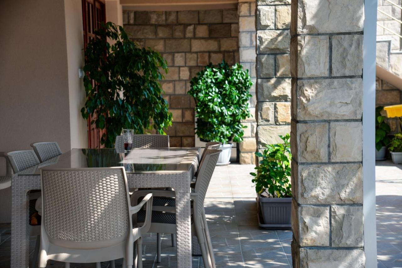 Guest House Ivana Тиват Экстерьер фото