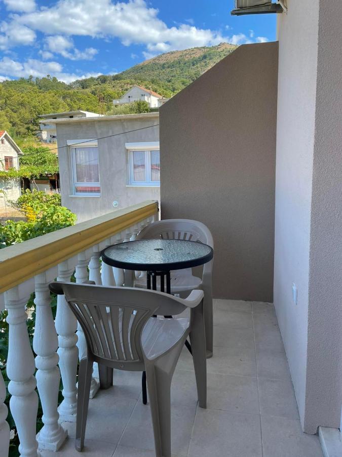 Guest House Ivana Тиват Экстерьер фото