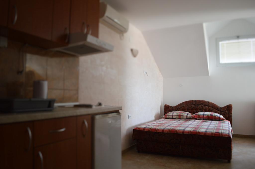 Guest House Ivana Тиват Экстерьер фото