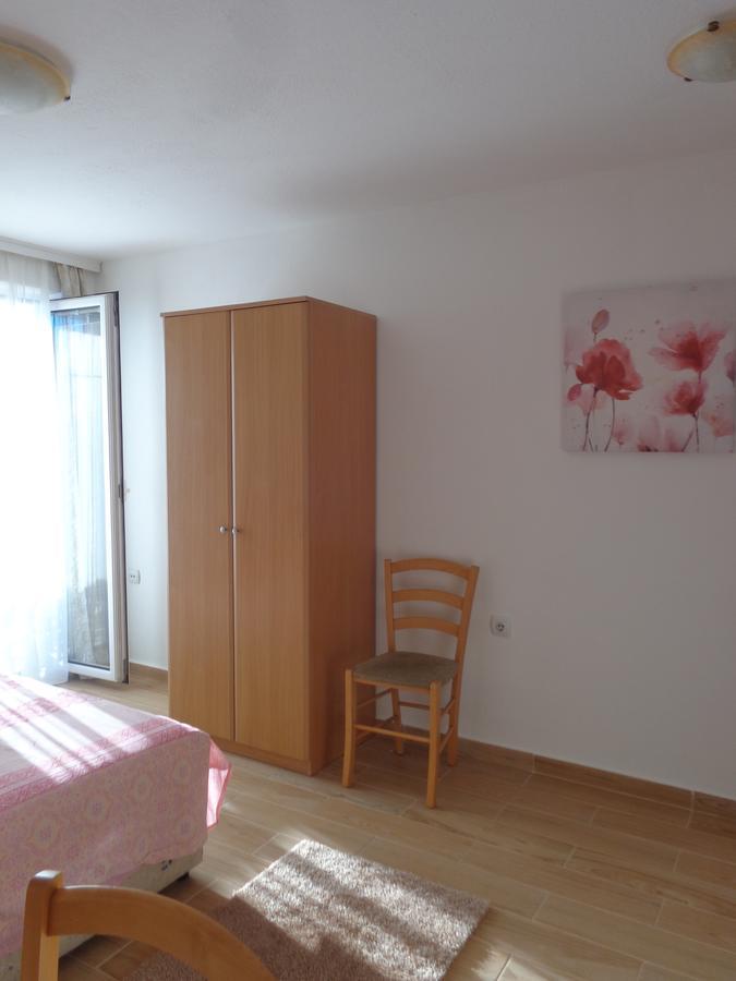 Guest House Ivana Тиват Экстерьер фото